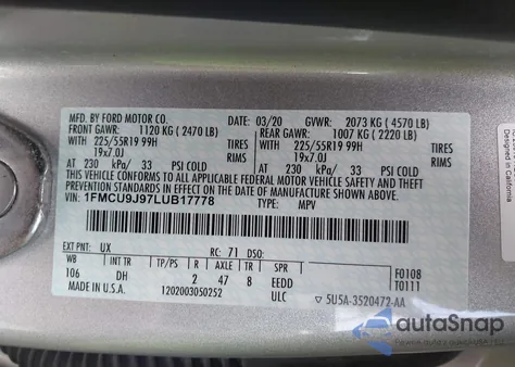 2020 Ford Escape Titanium z USA, uszkodzony, nr VIN 1FMCU9J97LUB17778